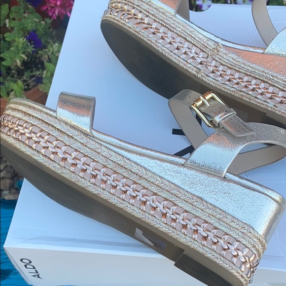 Aldo Pale Rose Gold Sandals Sz 7.5 (8) - Picture 14 of 16